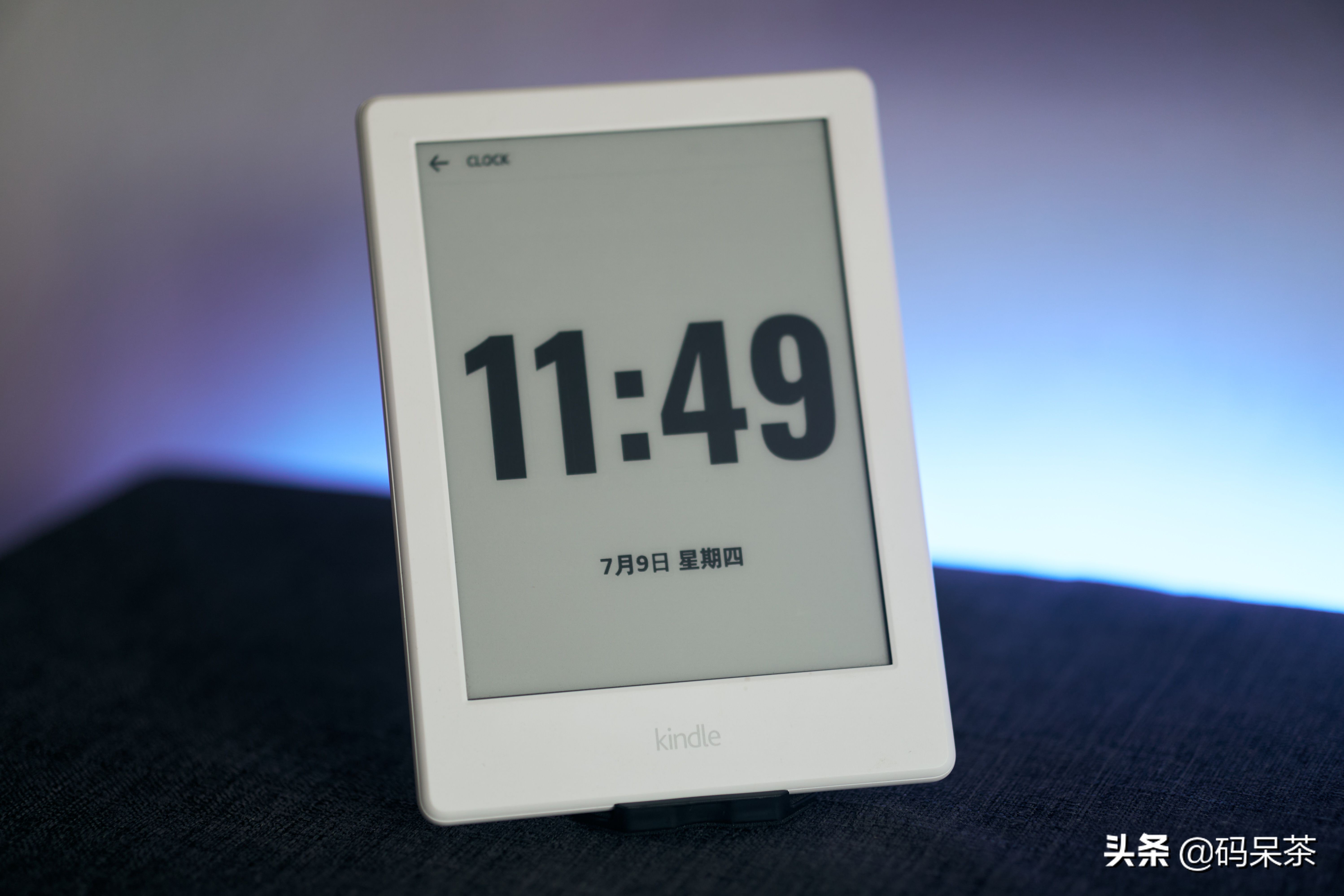 W10笔记本电脑外接显示器怎么设置,笔记本外接显示器桌面布置方案