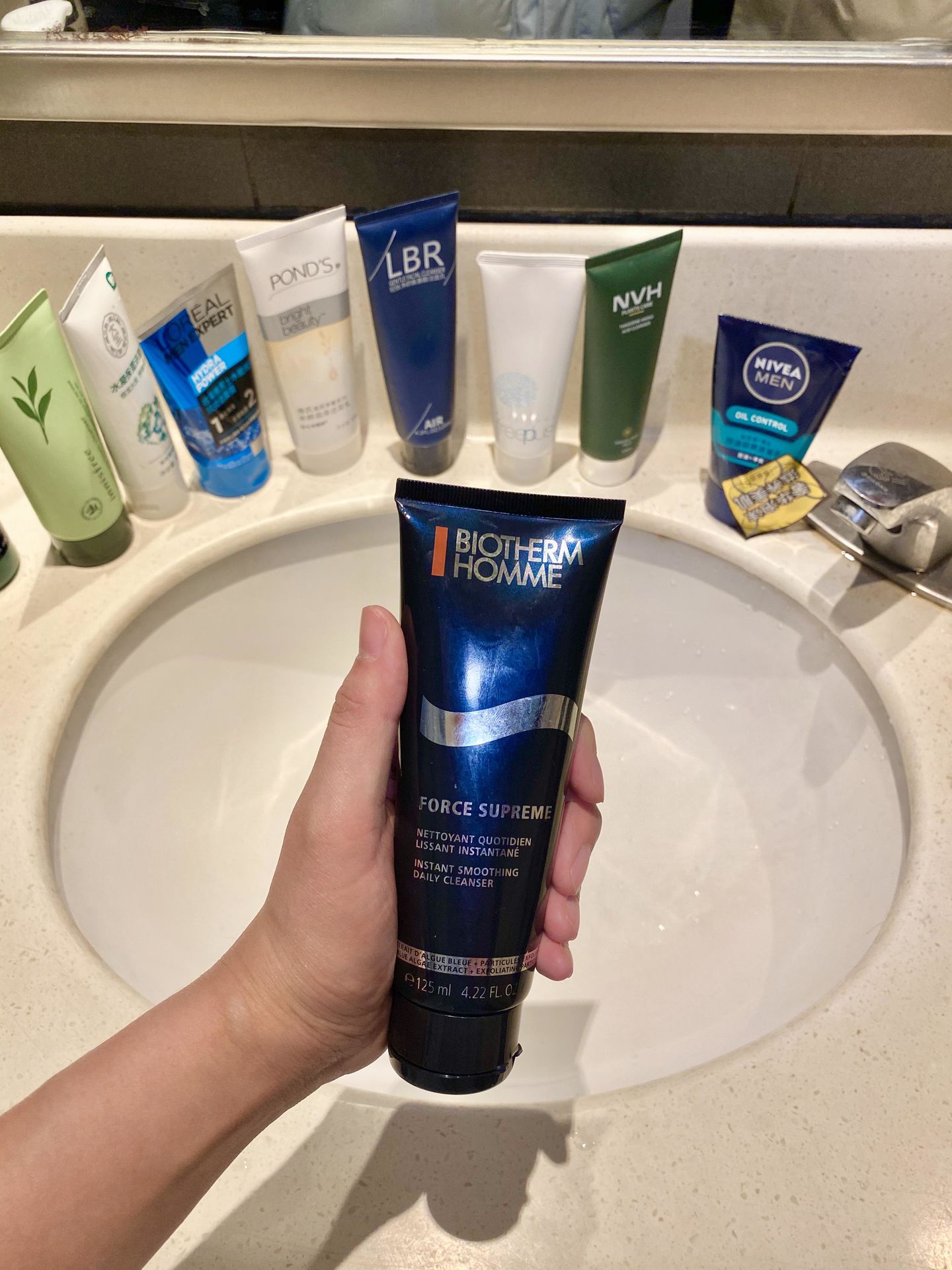 科颜氏男士活力啫喱洗面奶测评,科颜氏洗面奶啫喱测评蓝瓶