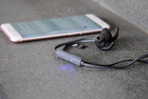 jblt280bt运动耳机测评,jblt280tws蓝牙耳机怎么连接