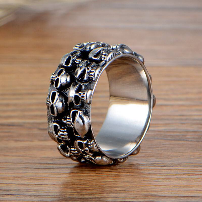 二战中的骷髅戒指,德国二战骷髅戒指来历