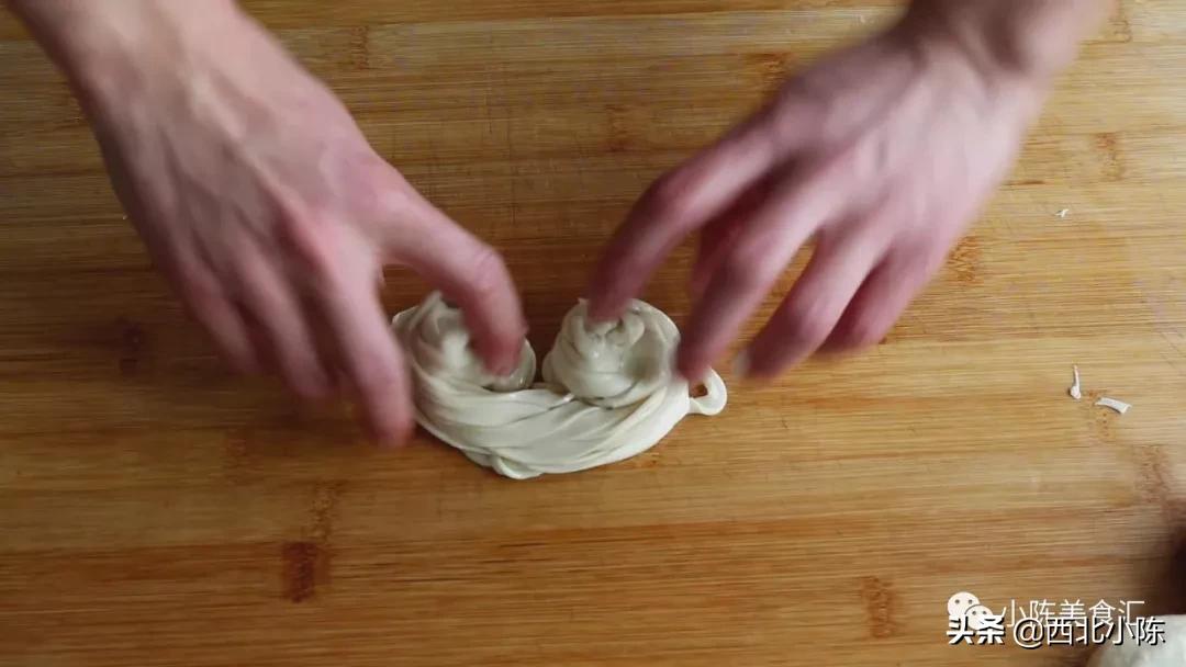 手抓饼怎么制作早餐快捷方便,手抓饼怎么做懒人100种早餐