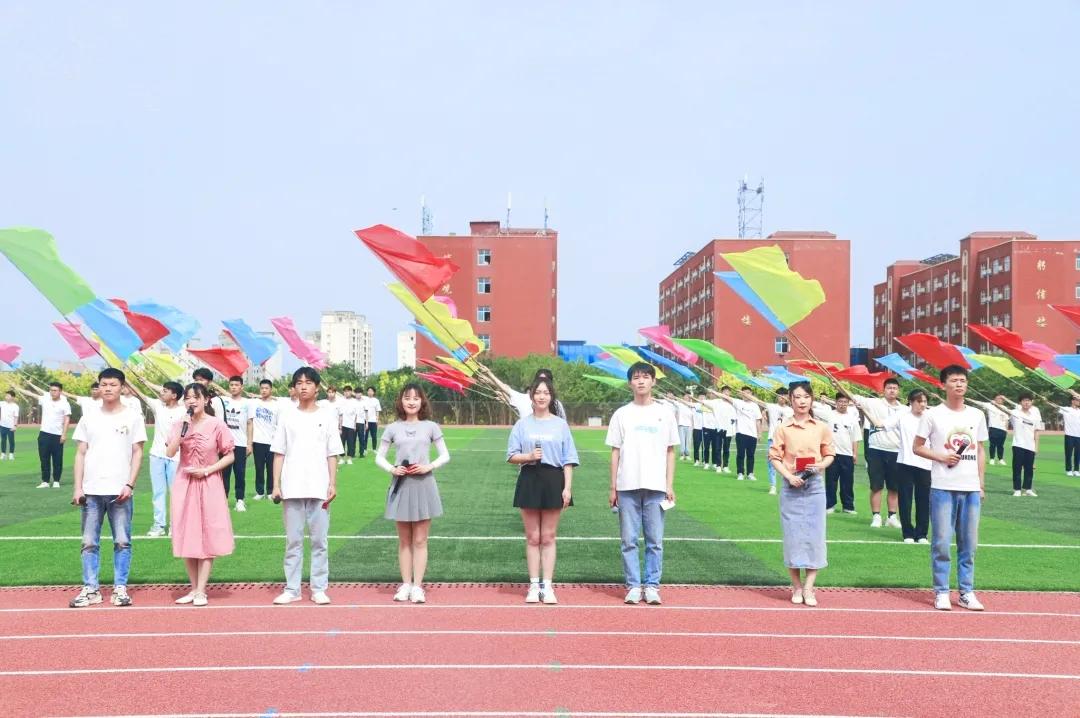 庆祝建党十周年校园艺术节手绘,建党100周年艺术节各个校园展演