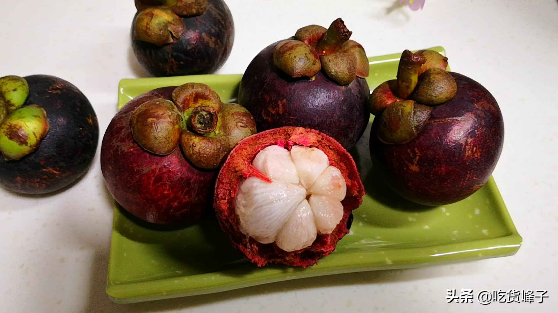 爱吃山竹的人注意了,山竹好吃不要贪吃,看后记得转告身边人