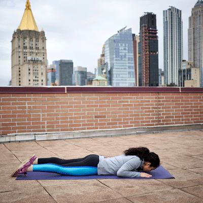 在家就能锻炼手臂的新手简单动作,手臂腱子肉训练无器材新手