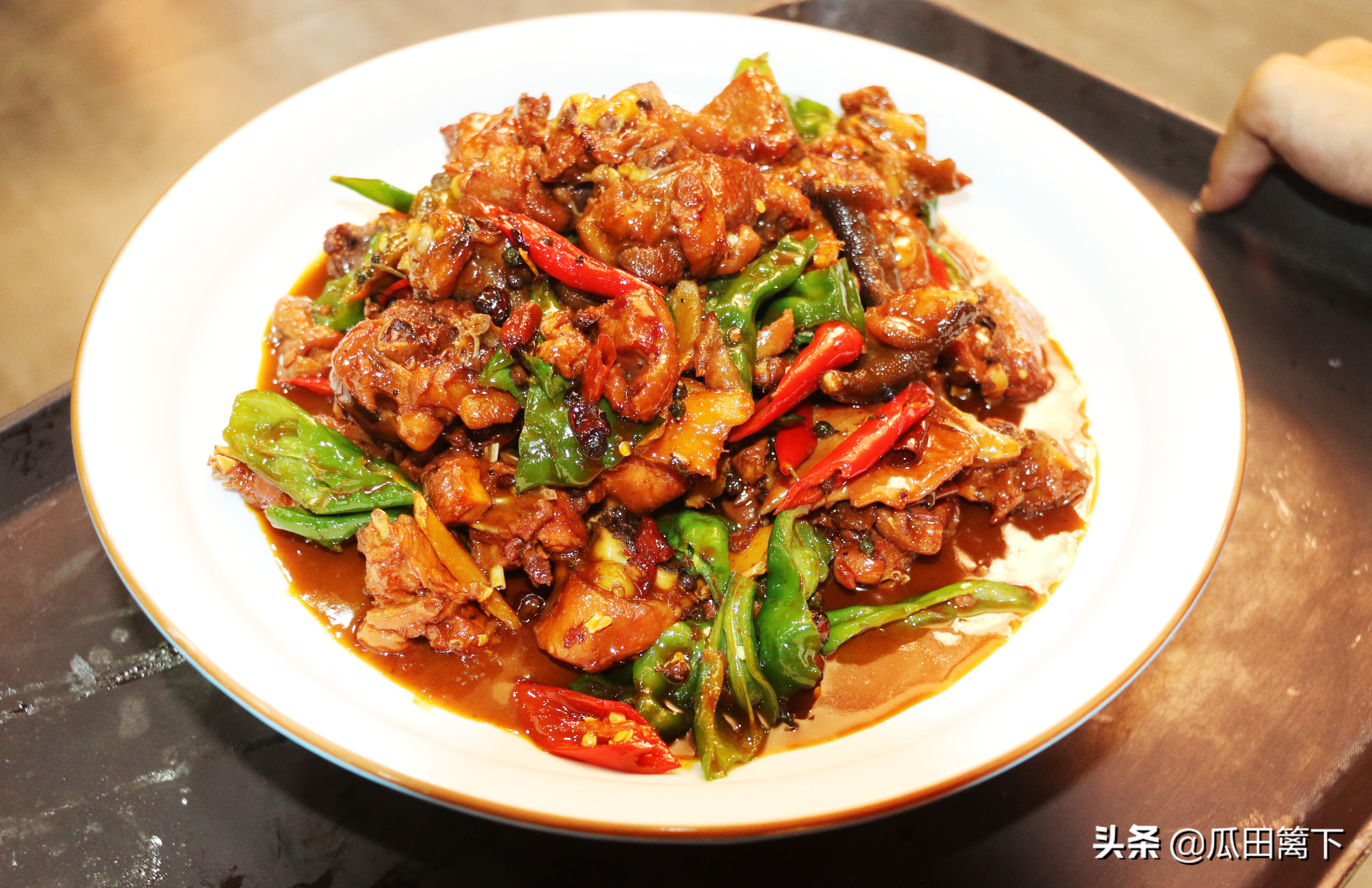 娌傝挋绾㈣壊鏁呬簨绾㈠珎,娌傝挋绾㈠珎绾㈣壊鏁呬簨