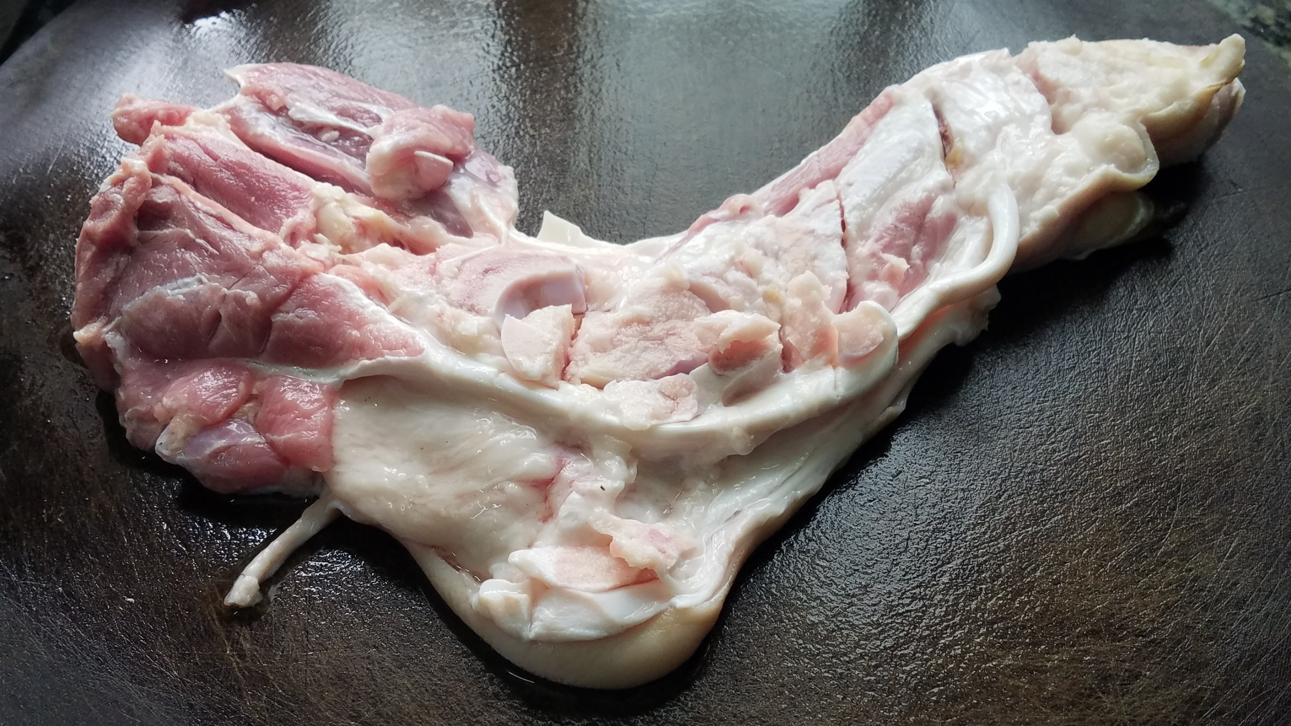 酱猪脚高压锅的家常做法,电饭锅焖酱猪脚