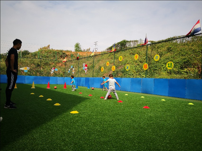 口号+期待，能否换来落地？足球进校园还需多少路。