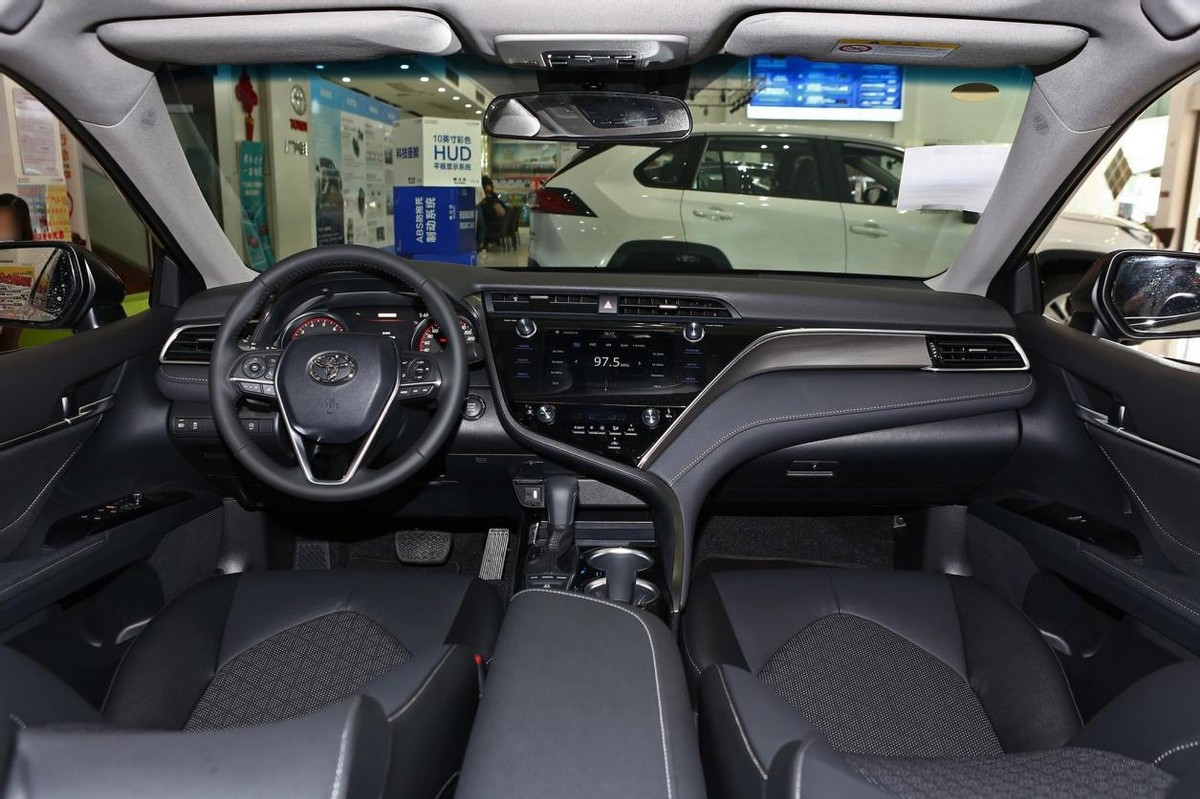 开惯了凯美瑞,开了几年的凯美瑞车主用车感受