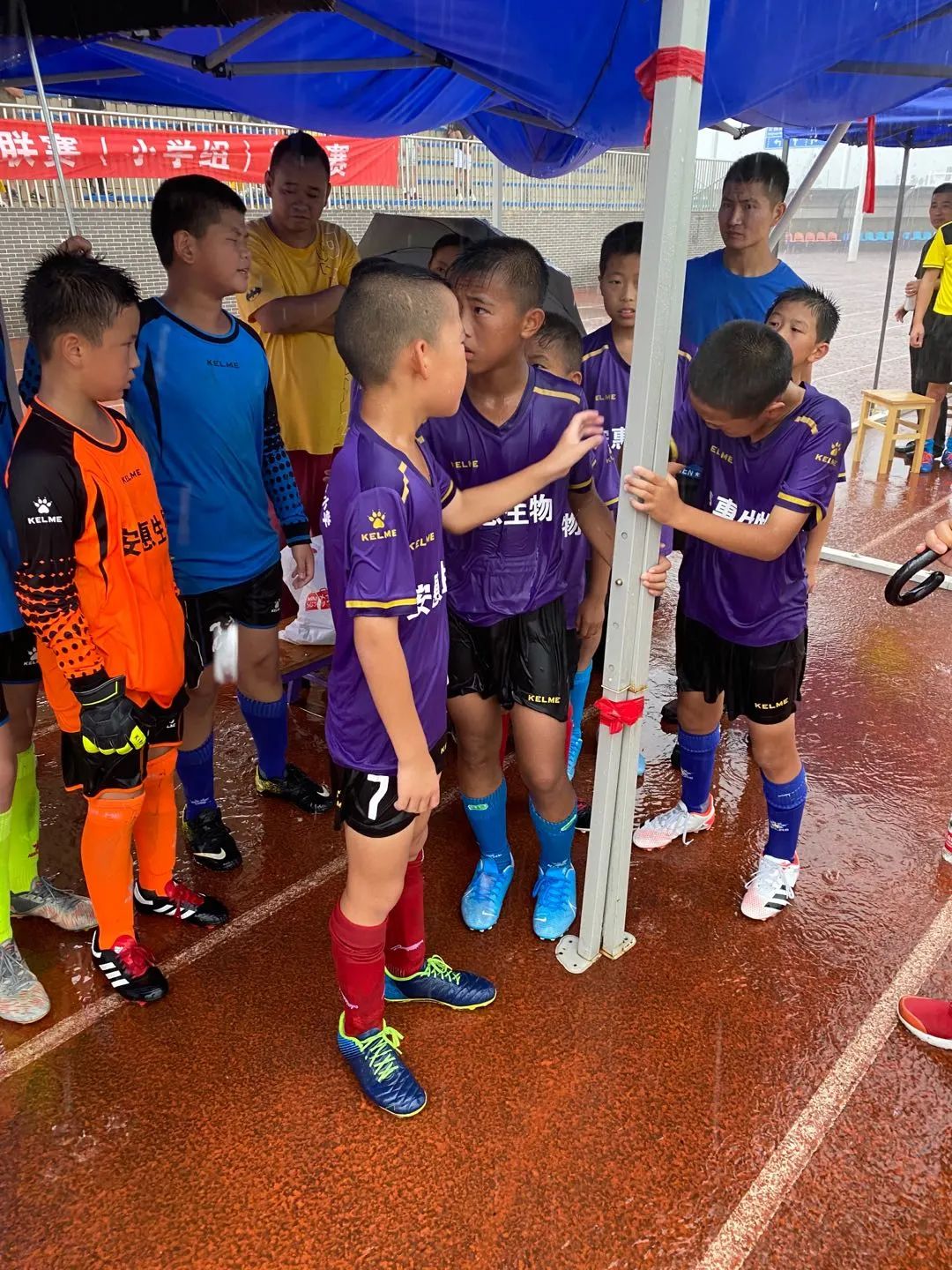 海门港新区实验小学足球队,经开区实验小学足球比赛