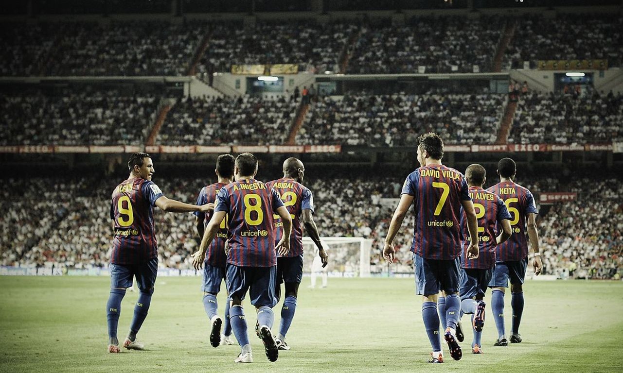 足球你最喜欢哪个中锋,如果你是球员进球怎么庆祝