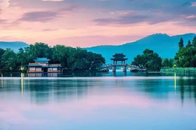 赞美大美中国的诗句,关于祖国大好河山的诗句有哪些