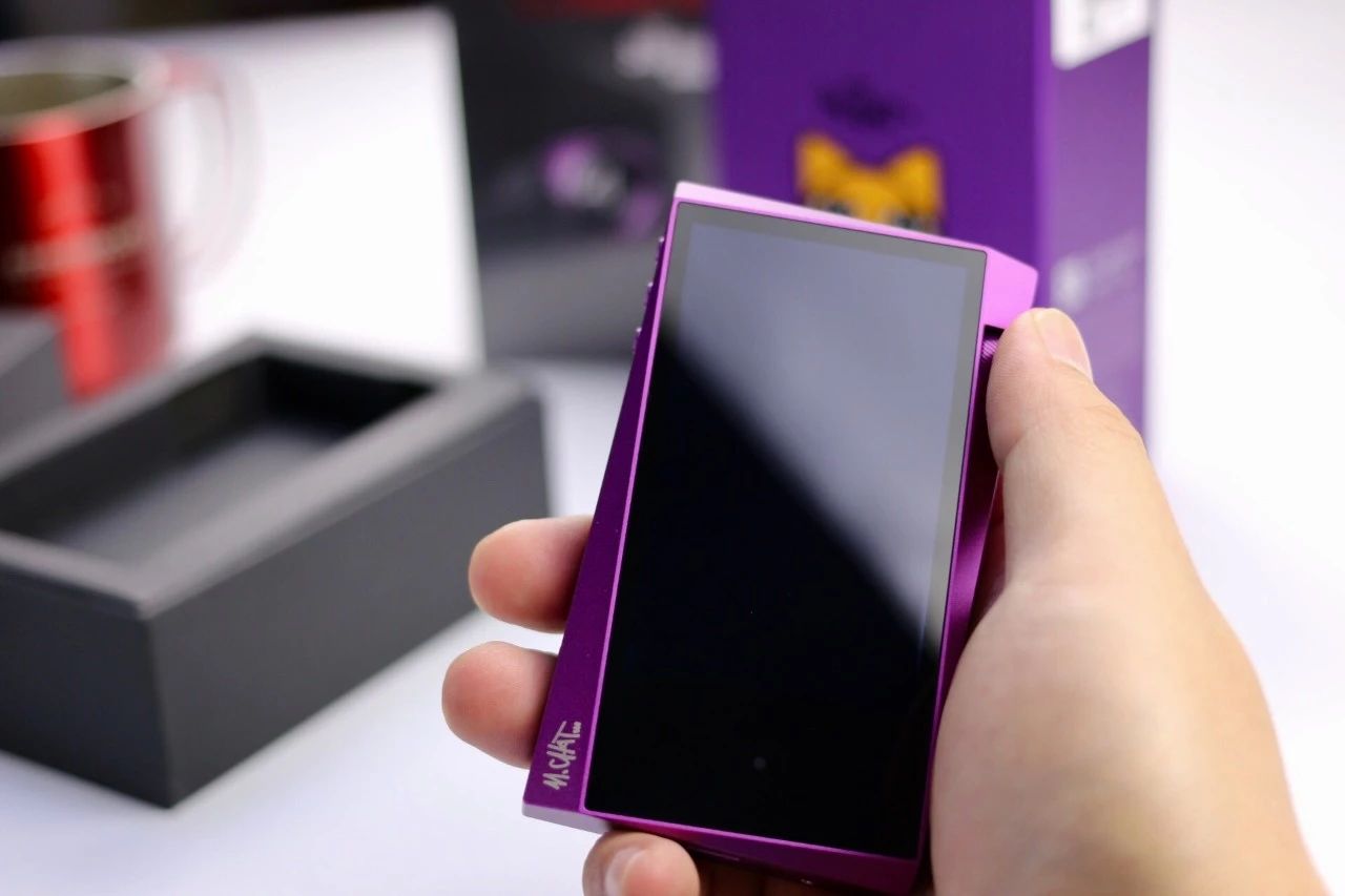 AKXM.Chat限量版SR15图赏简评