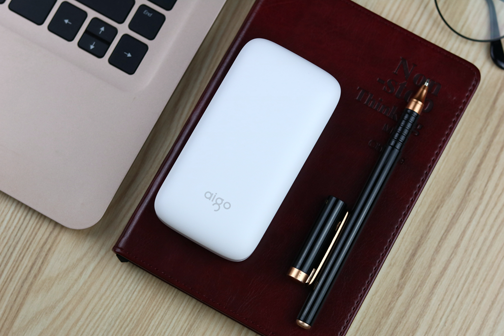 aigo充电宝大容量20000快充,aigoa10s充电宝
