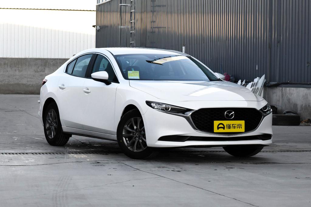 新一代马自达3落地价,马自达3多少钱
