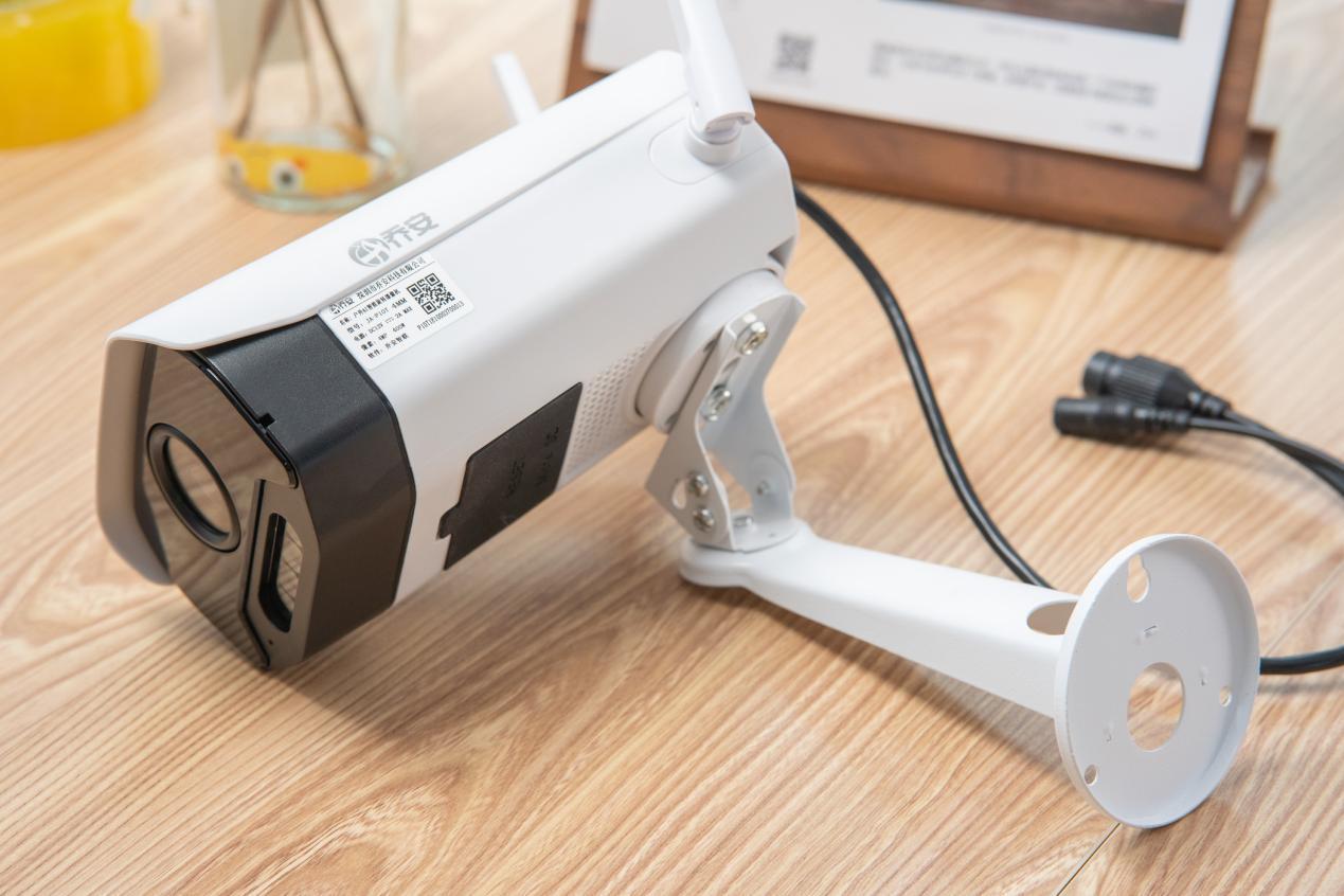 乔安400W高清云台版监控摄像头体验:户外监控非它莫属