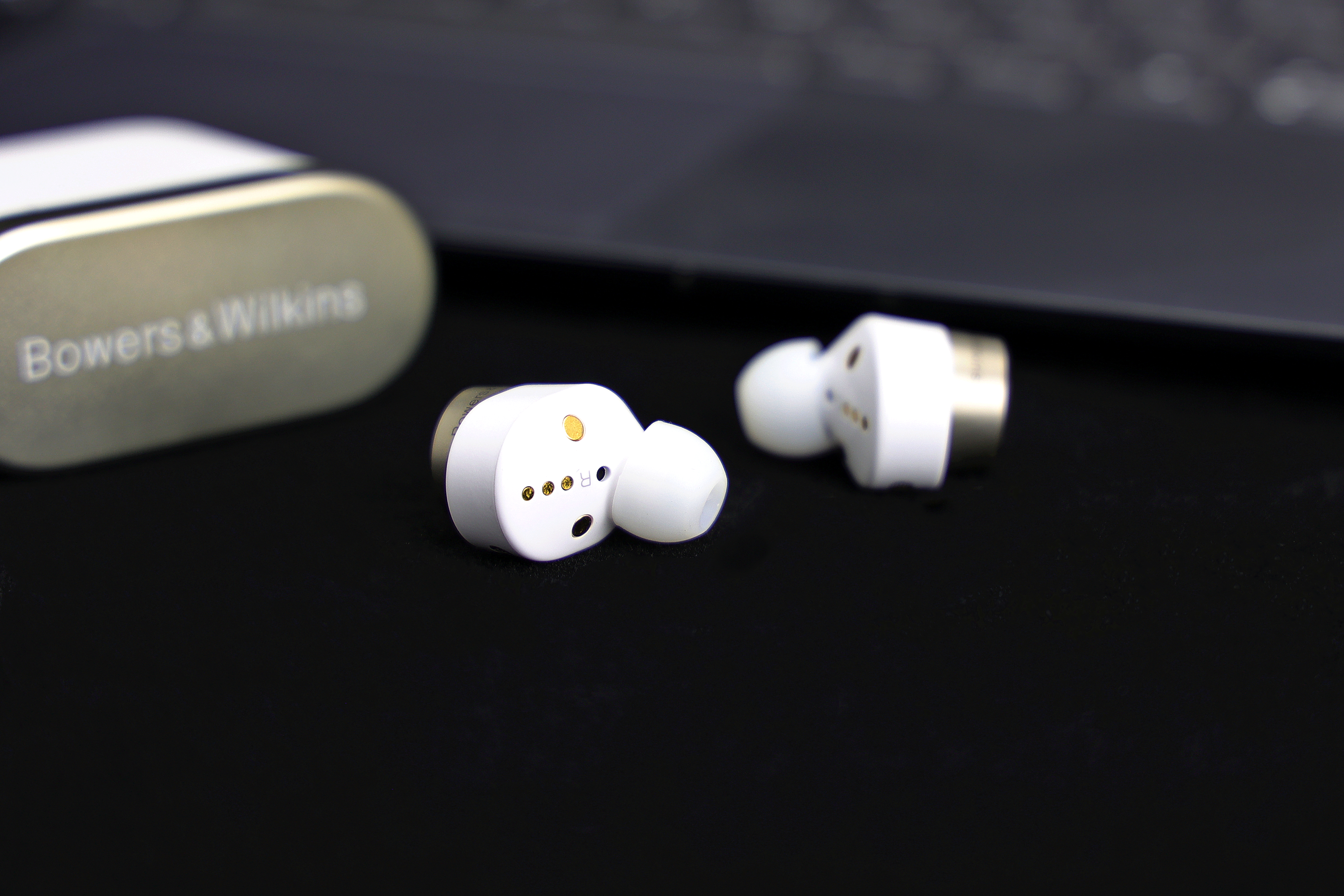 bwpi7蓝牙耳机评测,bw无线耳机测评pi5和pi7