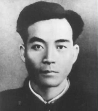 横跨57年,这2部电影3个山东男人,凭什么惹哭了3代中国人?