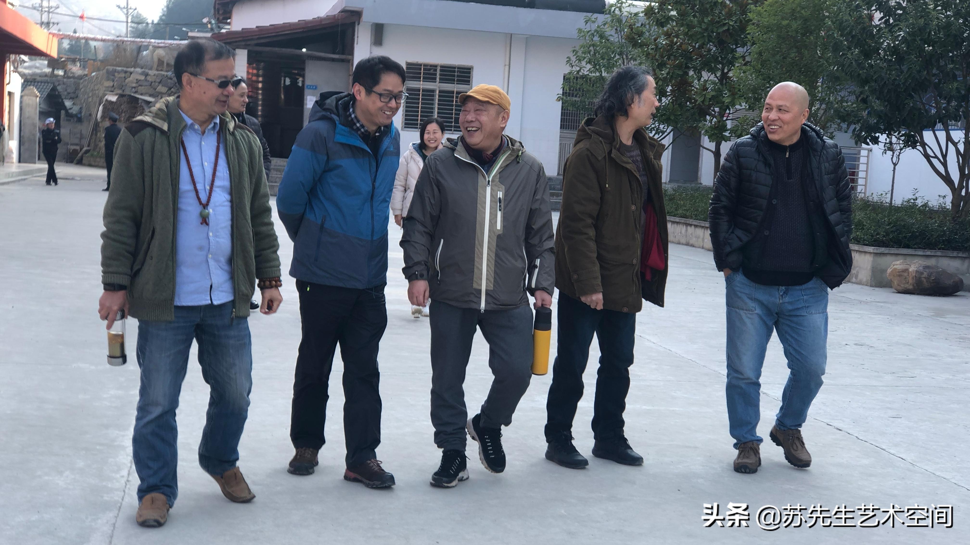 双十二艺术家走进乐园中学！网友感叹有一种情怀叫我们的母校