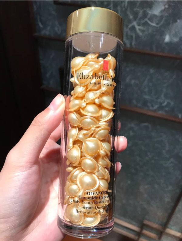 哪款精华液抗皱最好用,50岁左右女性适合什么精华液