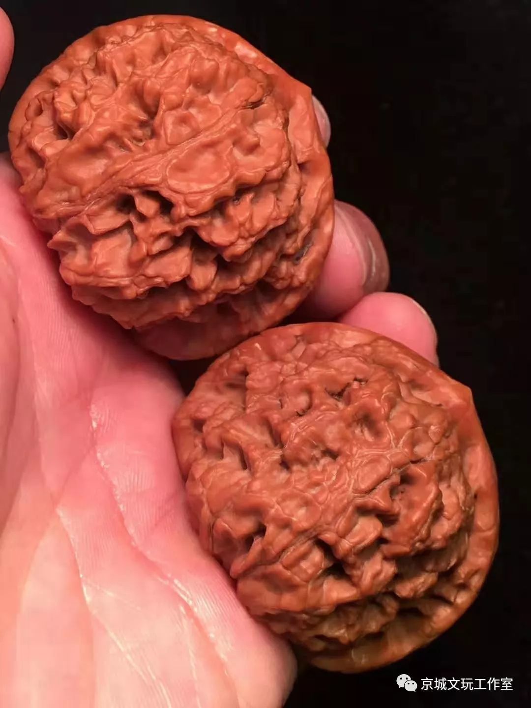 2022目前最火的文玩核桃,最好的文玩核桃品种是哪一种