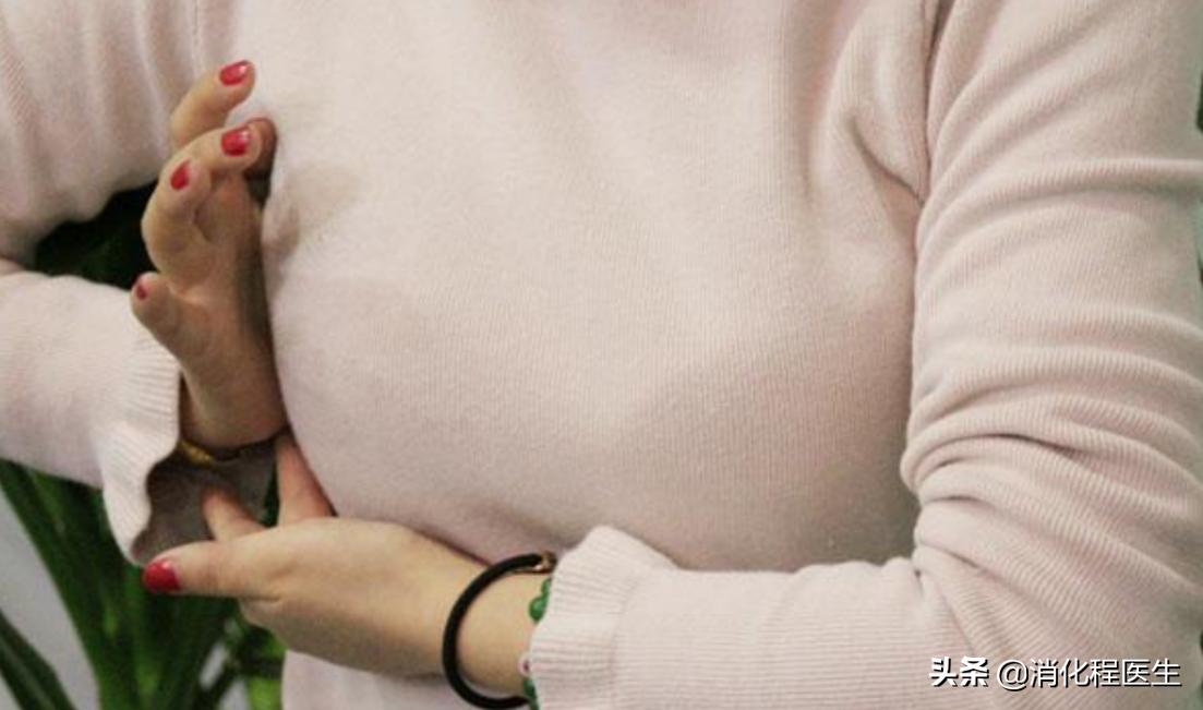 经期胸部胀痛原因,一到月经胸部就有硬块一摸就痛