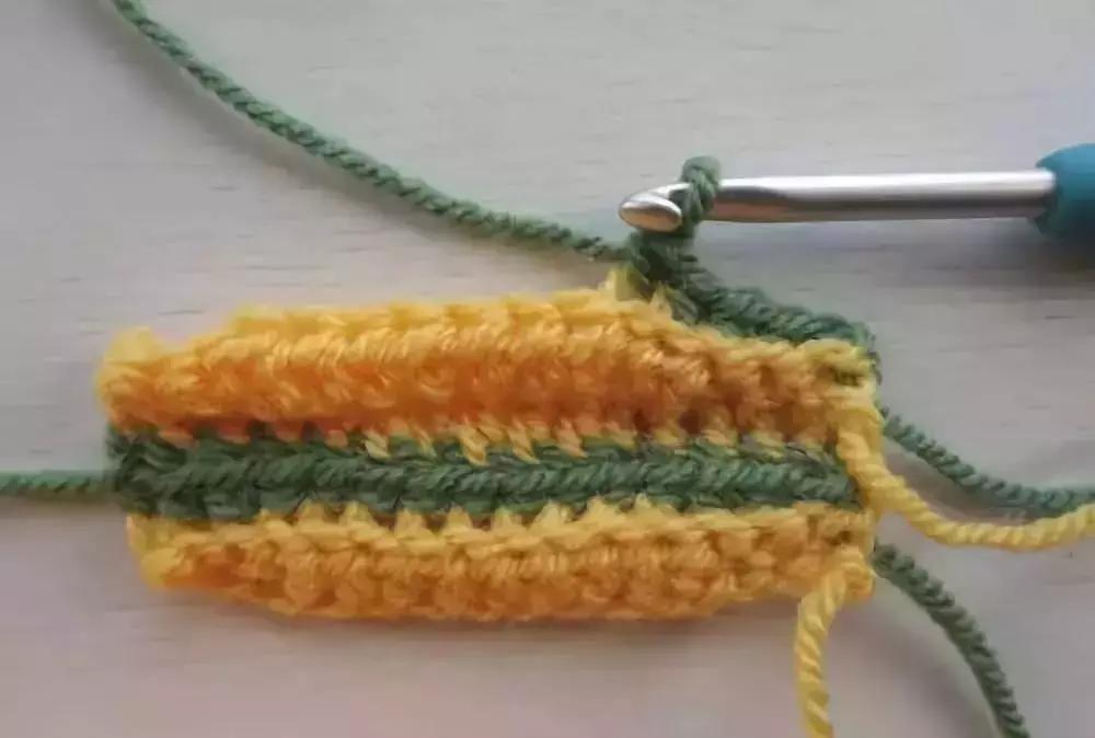 南瓜挂件钩针教程,钩针南瓜小挂件图解