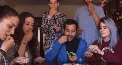 拧紧螺丝是顺时针还是逆时针,螺丝拧紧是顺时针还是逆时针