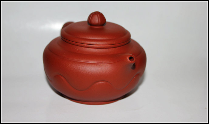 紫砂壶红泥和紫泥有什么区别,关于紫砂泥料您想了解什么呢