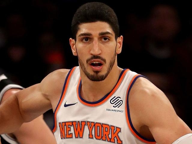 费莱尼退役露面,费莱尼曼联最新消息