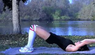 手臂的肉松弛是什么原因,手臂肉肉松弛是怎么造成的