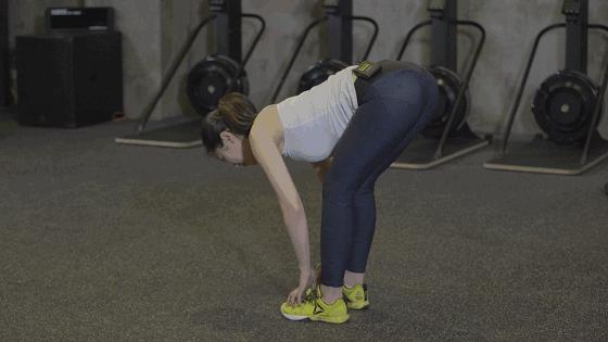 深蹲蹲不下去解决办法,深蹲髌腱拉伸很痛蹲不下去