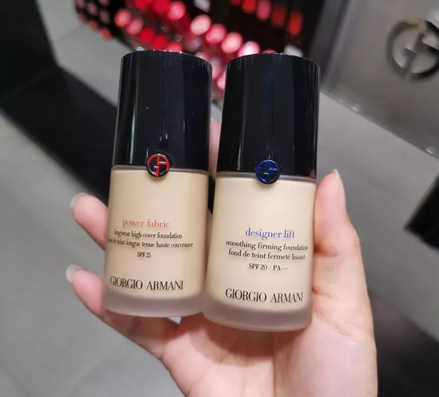 阿玛尼权力粉底红标还是蓝标好用,阿玛尼权力粉底是红标还是蓝标