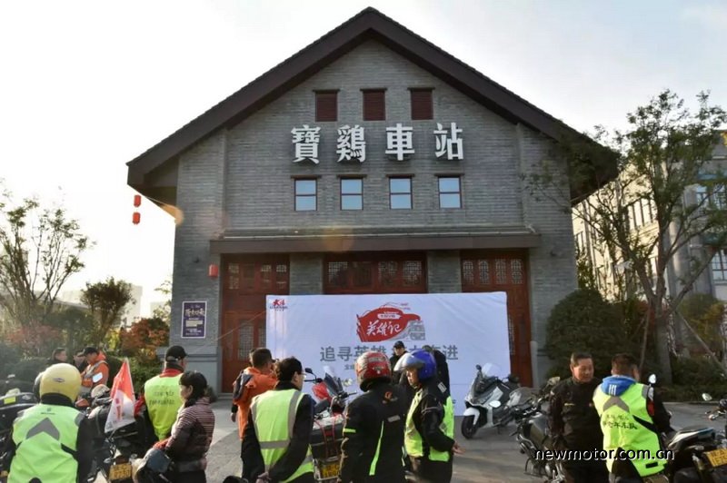 大阳300踏板性价比,大阳adv300踏板测评