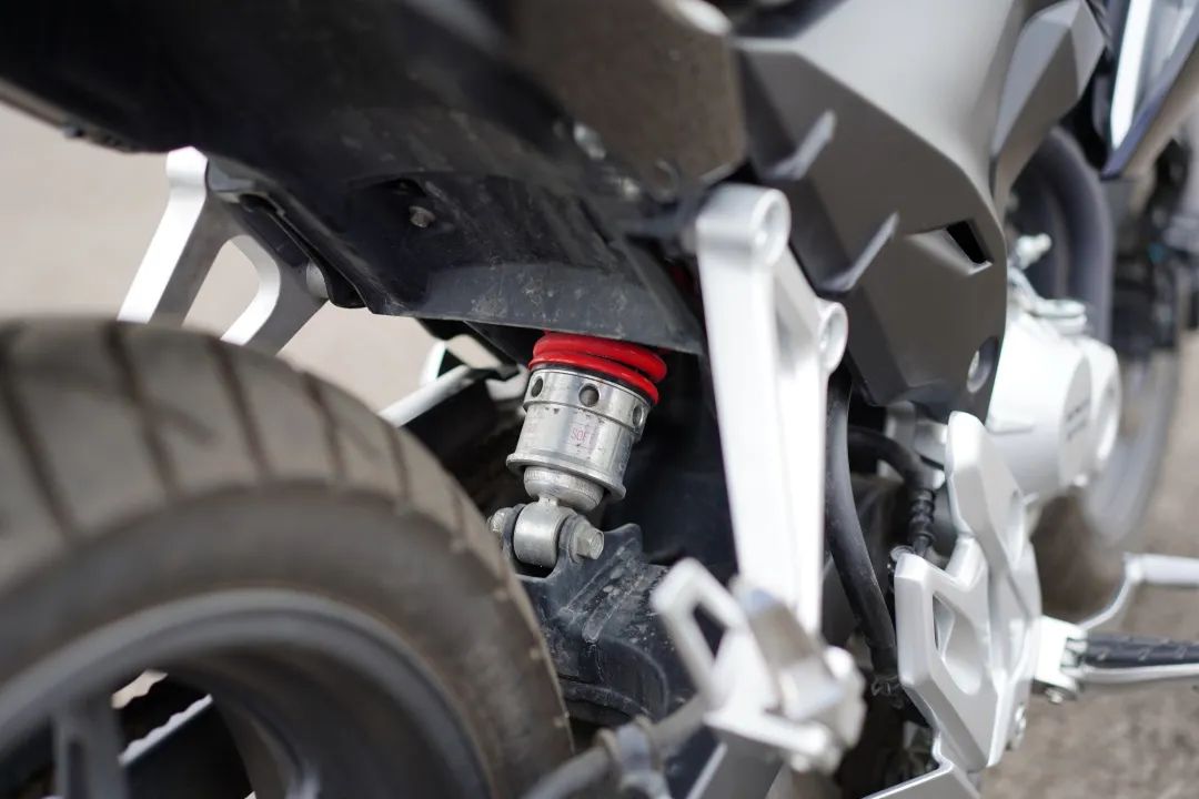 光阳400踏板摩托车测评,光阳krider400可以加装滑动离合器