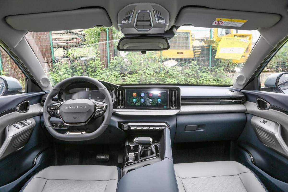 国产汽车买吉利好还是买宝骏好,长安吉利宝骏哪个车的质量好