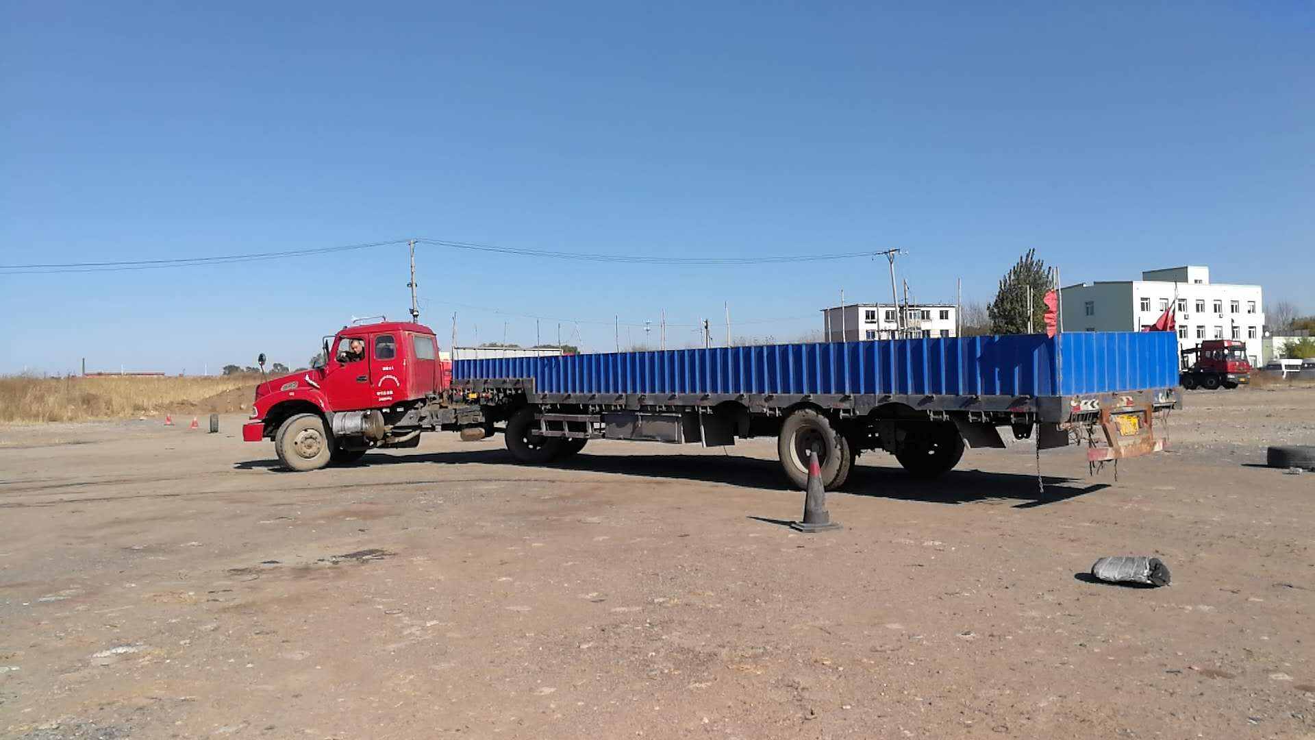 半挂倒车万能口诀,老司机驾驶经验技巧13点