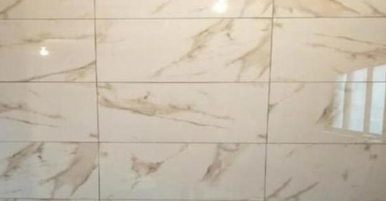 瓷砖背面的箭头有什么用？没有箭头的瓷砖如何铺贴？