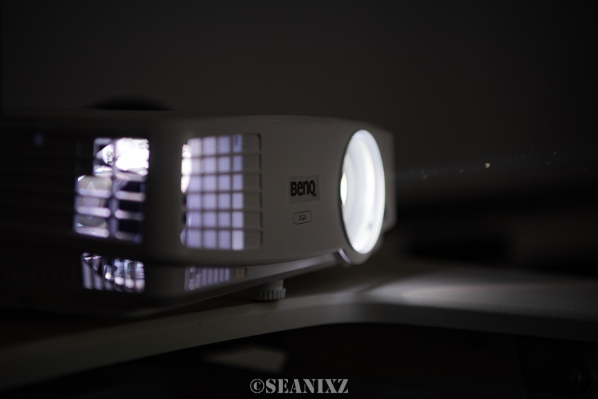 新手教你如何选择投影仪,一文告诉你投影仪应该如何选择