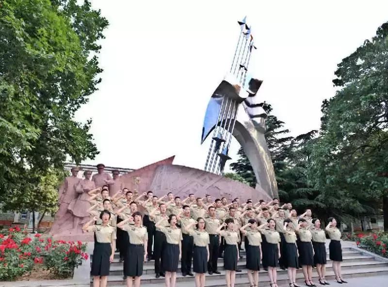 火箭军工程大学2018招生录取线,火箭军工程大学2023招生简章河北