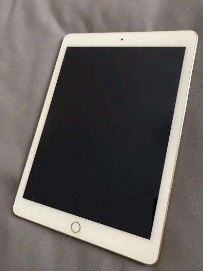 ipad出现苹果标志又黑屏了,ipadair3永久性黑屏维修