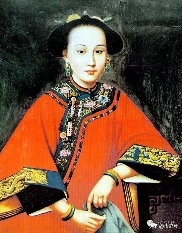 香妃故事完整版,香妃为什么身上是香的