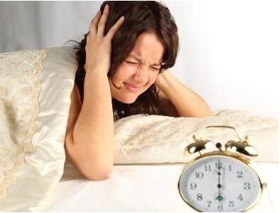 失眠多梦？口感舌燥？想要安定？那就来条酸枣仁茯苓膏吧