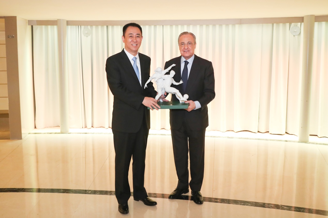 张近东许家印比赛,许家印谈恒大足球青训