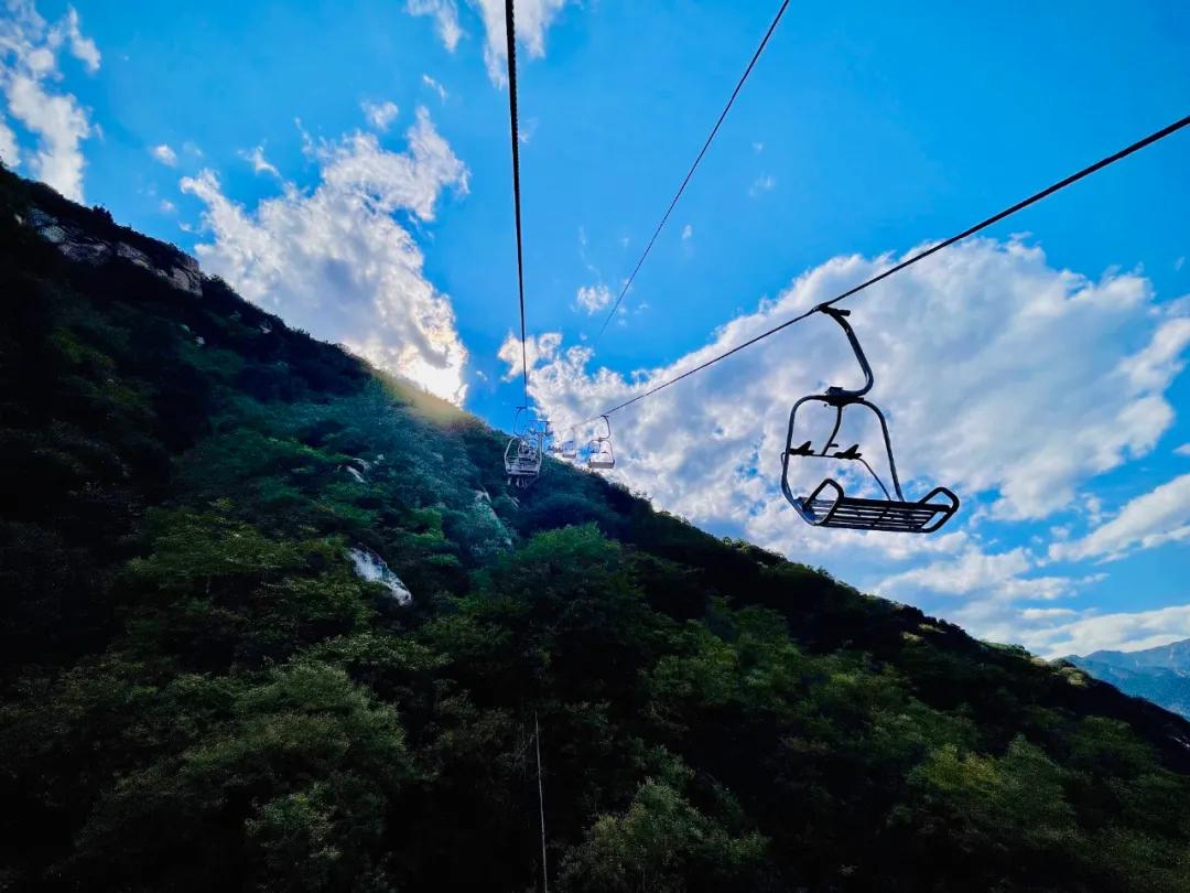 青龙峡风景区秋景,欣赏青龙湖美景