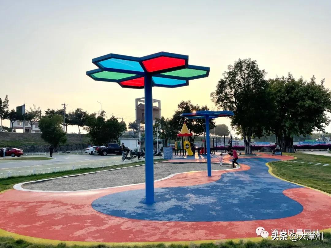 市区这8大公园“魔幻”变身！增添了游乐区、沙坑、足球场、彩绘墙....