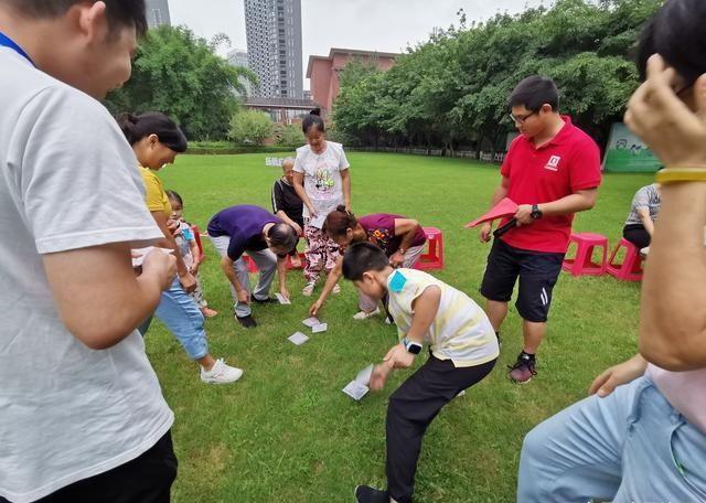 漫步迎江社区：分享儿时记忆关注社区资源