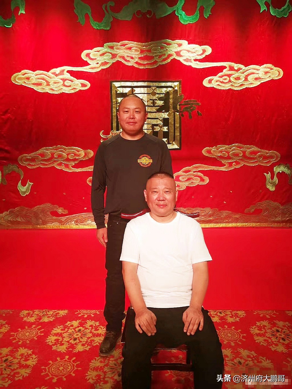 闃庨工绁ヨ瘎涔︽垜鐪间腑鐨勫痉浜戠ぞ,寰蜂簯绀鹃槑楣ょゥ璇勪功鍏ㄩ泦