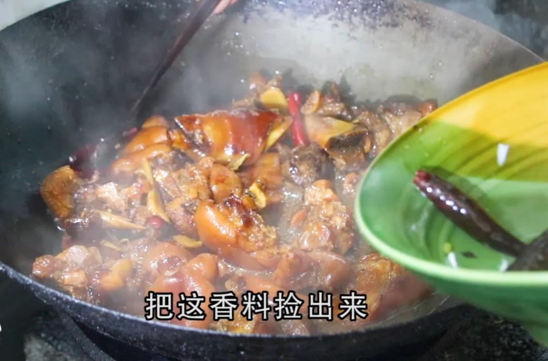 猪脚最好吃的做法焖猪脚粤菜,猪脚最好吃的做法香辣