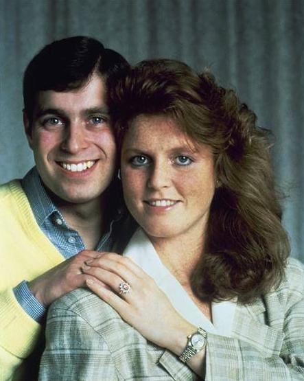 女王厌恶戴安娜,女王嫉妒戴安娜王妃