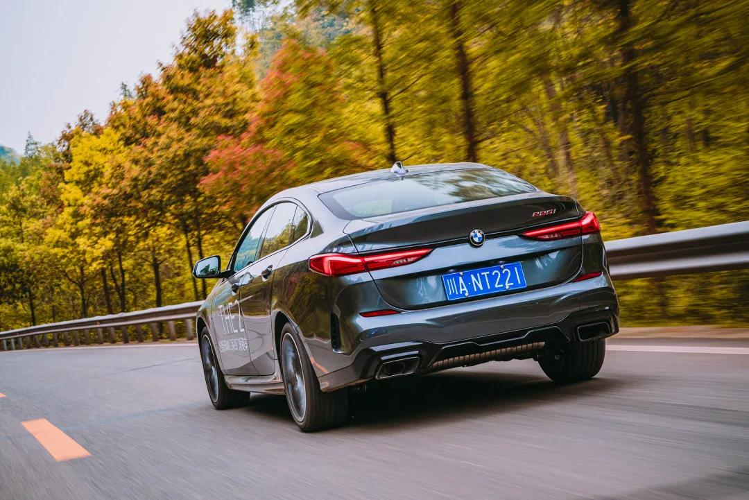 试驾225i双门,试驾宝马225